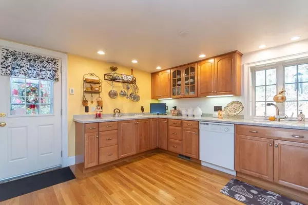 Halifax, MA 02338,50 Princeton St