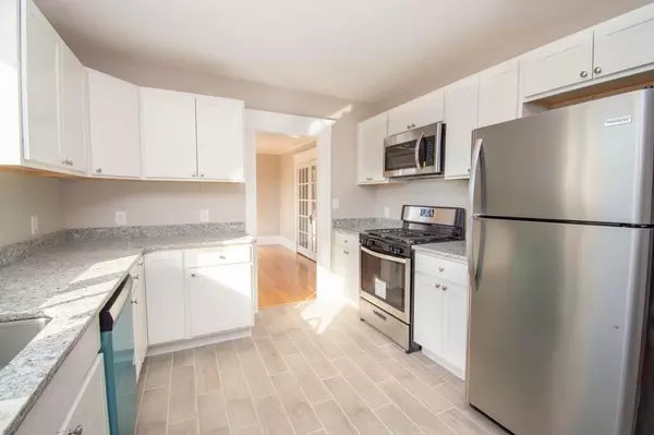 Agawam, MA 01001,57 Harding St