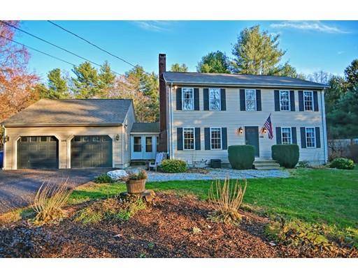 295 Taunton St, Wrentham, MA 02093