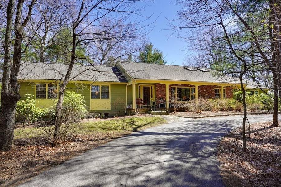 26 Partridge Hill Rd, Harvard, MA 01451