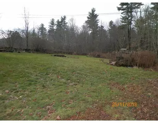 560 Howe St, East Brookfield, MA 01515
