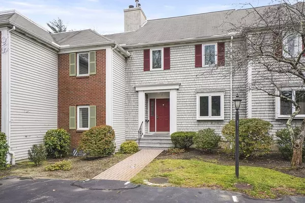 225 Lincoln St #D7, Duxbury, MA 02332