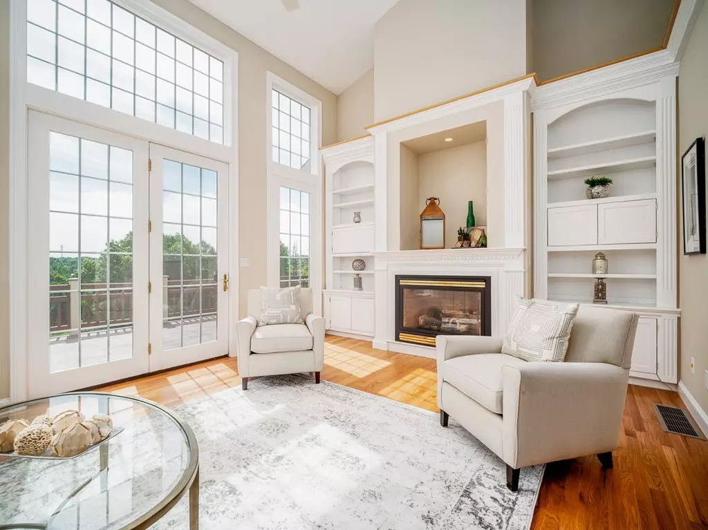 Southborough, MA 01772,89 Carriage Hill Cir #89