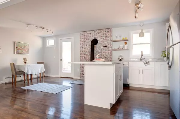 Hardwick, MA 01031,133 Mechanic St