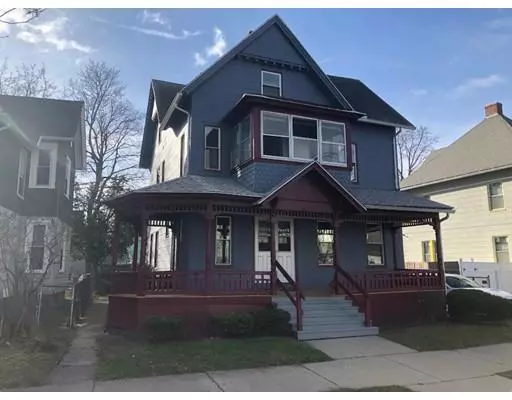 38 Princeton St, Springfield, MA 01109