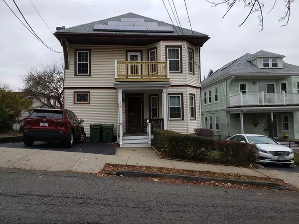 125 Marshall St, Watertown, MA 02472
