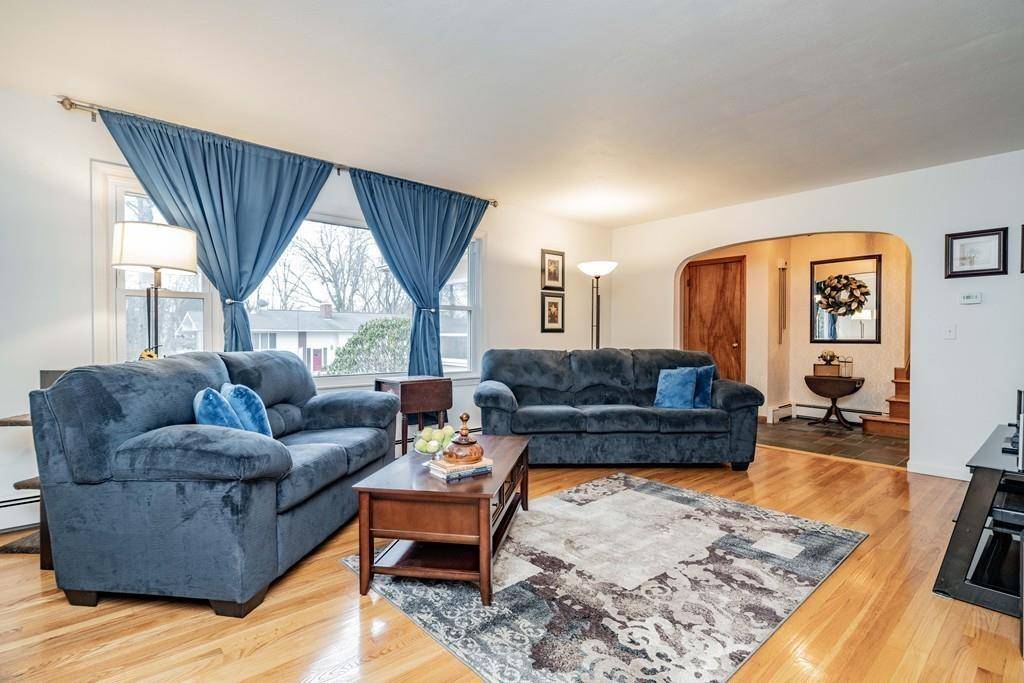 West Springfield, MA 01089,21 Benedict Street