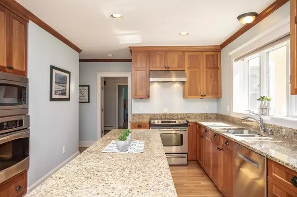 Rehoboth, MA 02769,7 Peckham St