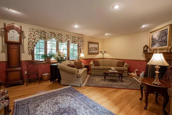 North Brookfield, MA 01535,12 Bullard Rd