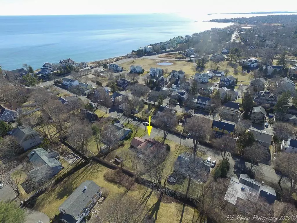 Marblehead, MA 01945,15 Briar Lane