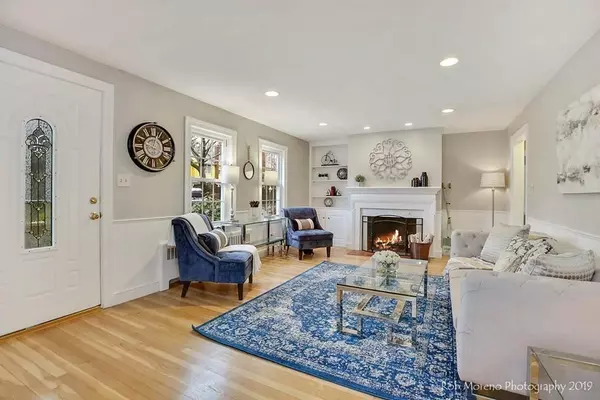 Marblehead, MA 01945,15 Briar Lane