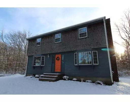 3020 Anderson Dr, Dighton, MA 02715