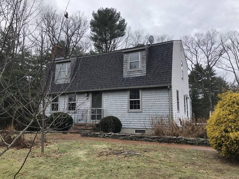 35 Rebecca Rd, Wrentham, MA 02093