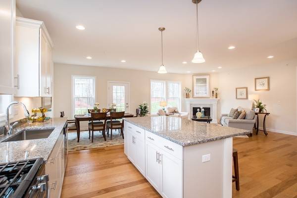 23 Shannon Way #12, Upton, MA 01568