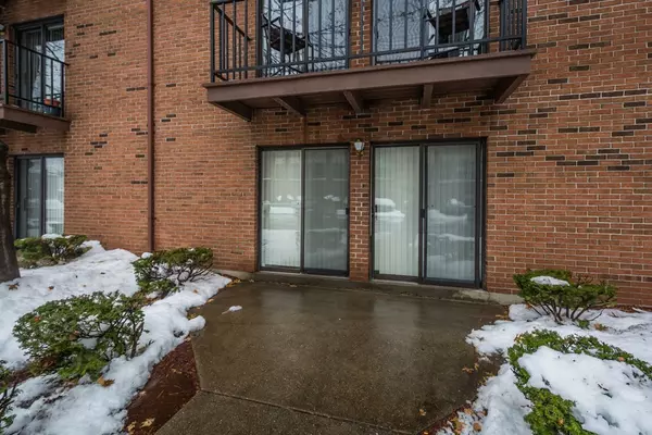 327 Plantation St #303, Worcester, MA 01604