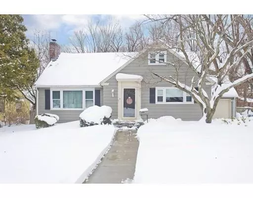 4 Crestwood St., Holyoke, MA 01040