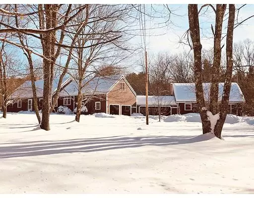 Petersham, MA 01366,127 West Rd