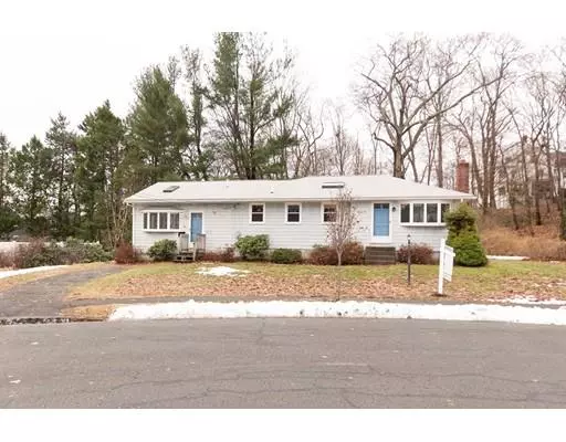 25 Pine Rd, Beverly, MA 01915