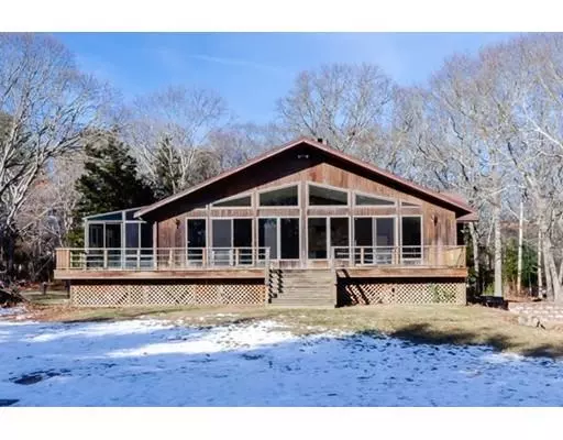 Mattapoisett, MA 02739,20 Meadowbrook Ln