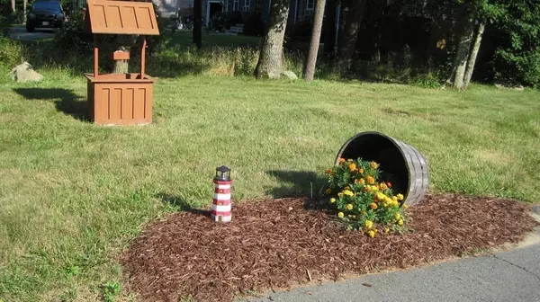 Acushnet, MA 02743,252 Mattapoisett Rd