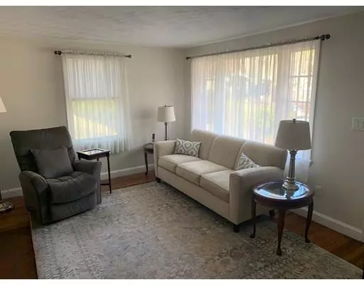 Abington, MA 02351,128 Hjelm St