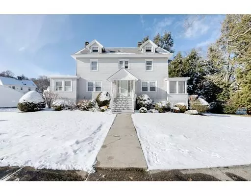 7 Creswell Rd, Worcester, MA 01602