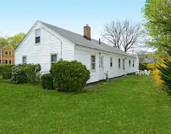 16 Hay Rd, Newton, MA 02459