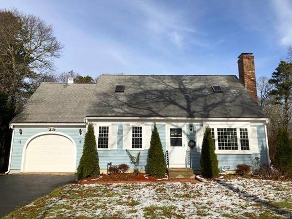 34 Commodore Lane, Barnstable, MA 02648
