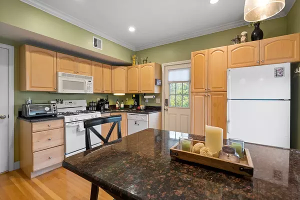 11 Columbia Rd #6, Wakefield, MA 01880