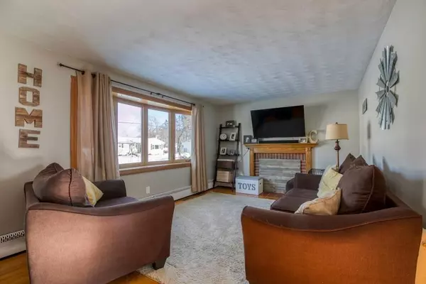 Agawam, MA 01001,29 Florida Dr