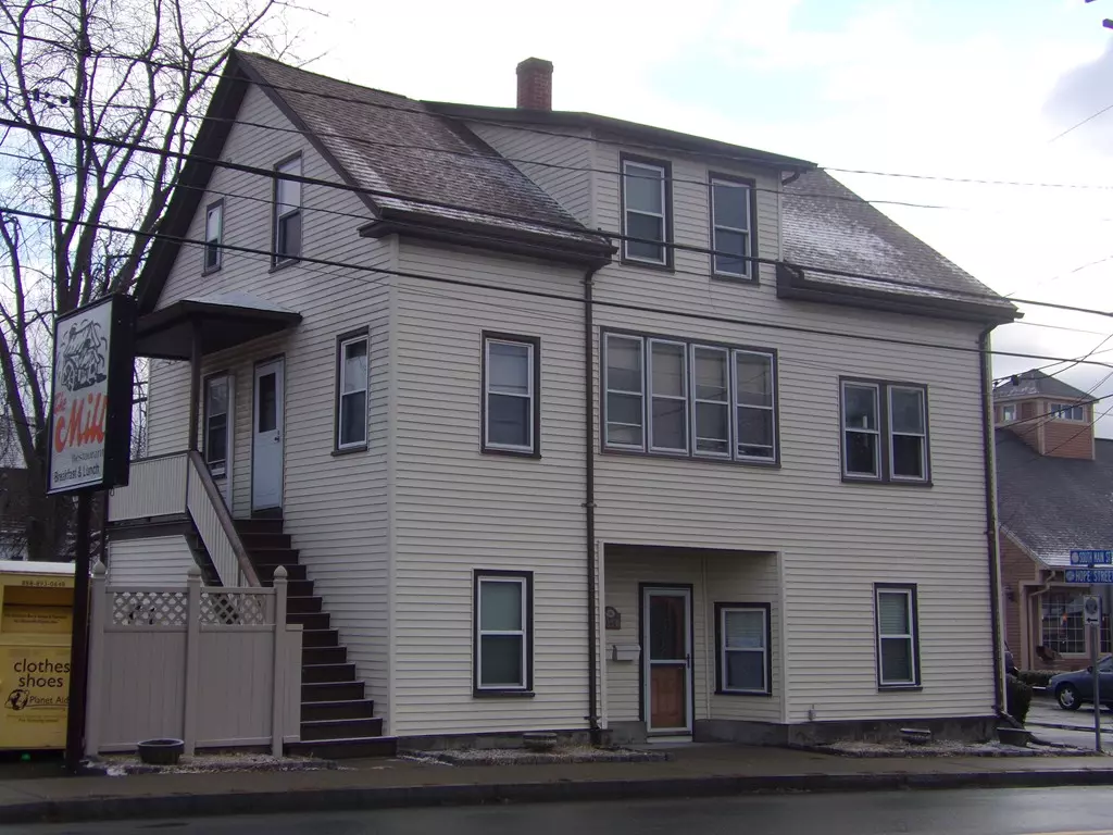 Acushnet, MA 02743,154 So. Main St.