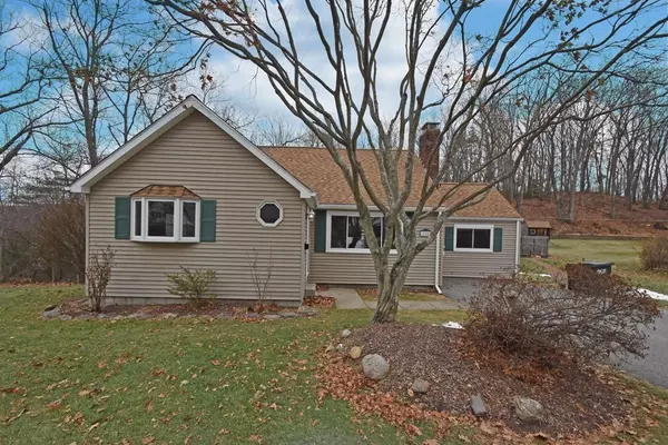 188 Central St, Auburn, MA 01501