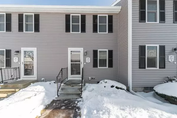 21 Olde Colonial Dr #2, Gardner, MA 01440