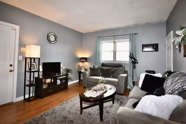 464 Bank St #10, Fall River, MA 02720