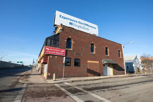 Springfield, MA 01105,1007 E Columbus Ave