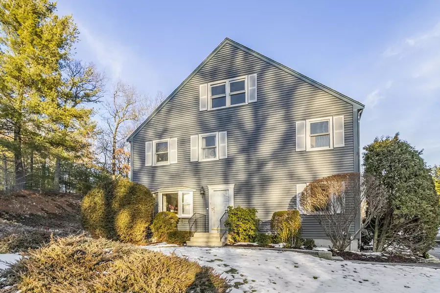 10 Oak Ridge Drive #1, Maynard, MA 01754