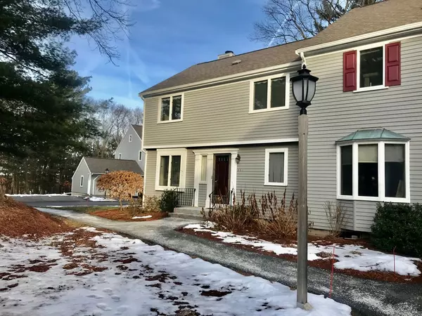 601 Foxwood Circle #601, Peabody, MA 01960