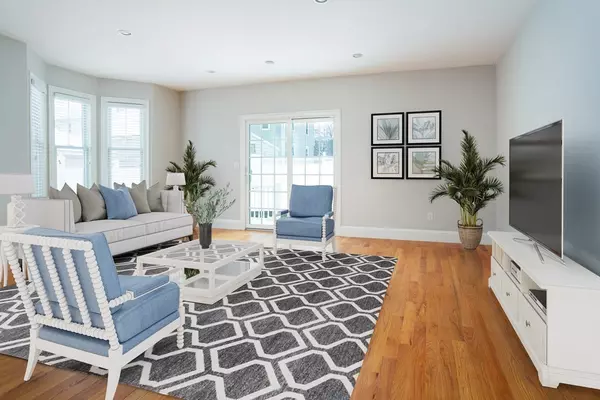 Waltham, MA 02453,249 Robbins Street #2