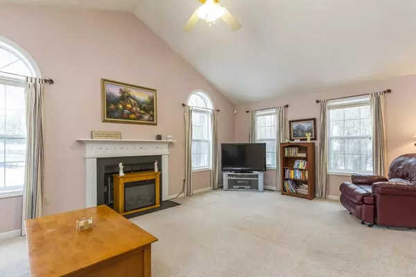 Haverhill, MA 01832,18 Stephan Ave