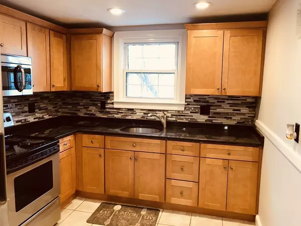 Haverhill, MA 01835,9 Parkview Lane #A