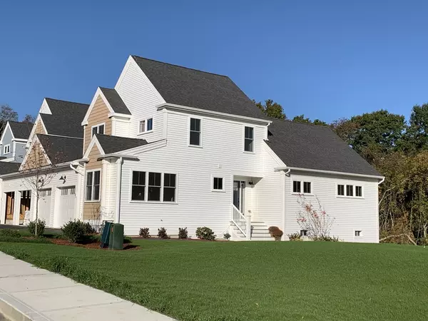 91 Newfield Street #Unit 1, Plymouth, MA 02360