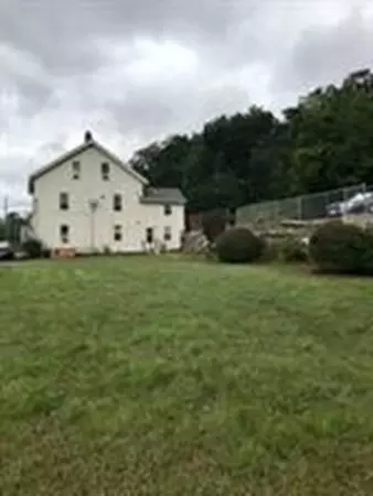 Northbridge, MA 01534,2418-2420 Providence Rd