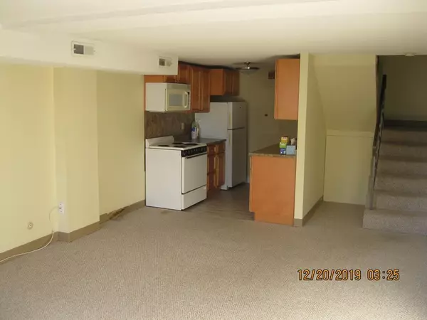 Mansfield, MA 02048,150 Rumford Avenue #1