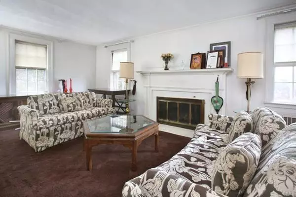 Newton, MA 02459,832 Dedham Street