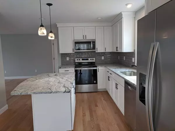Attleboro, MA 02703,33 Ledgewood Circle