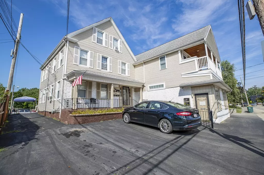 Abington, MA 02351,344/346 North