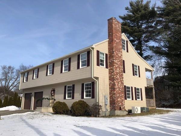 5 Surrey Lane, Webster, MA 01570