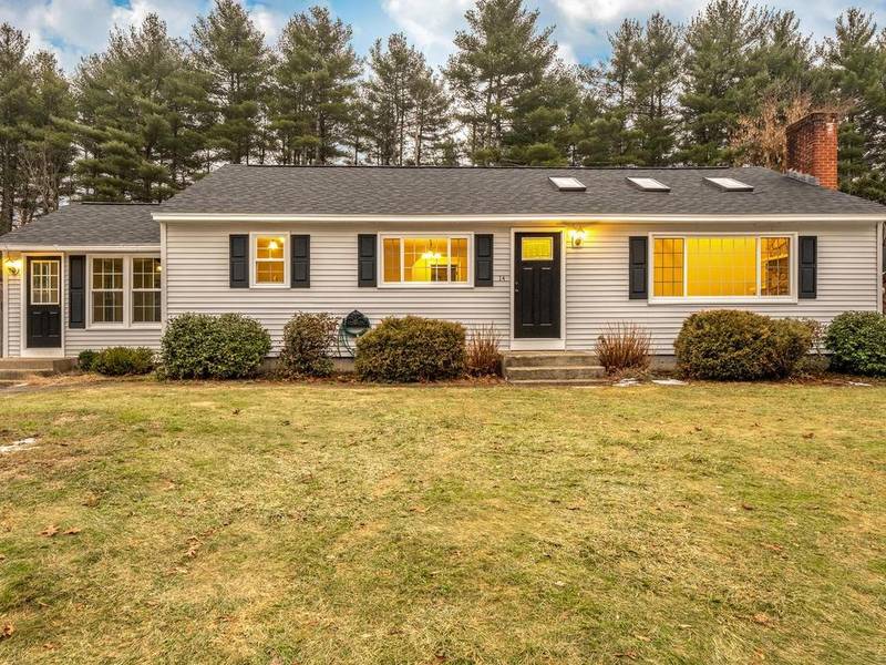 14 Yorkway Dr, Nashua, NH 03062