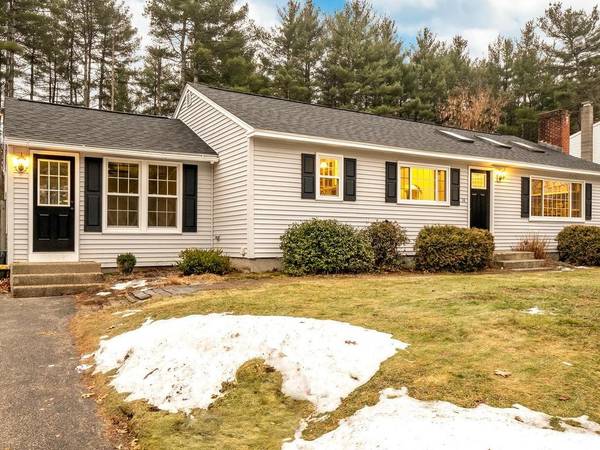 Nashua, NH 03062,14 Yorkway Dr