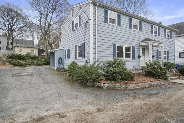 12 Elliot Pl #12, Newton, MA 02464